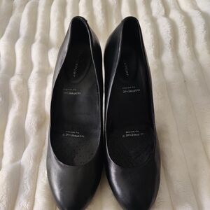 Rockport Black Heels Sleek and Stylish
